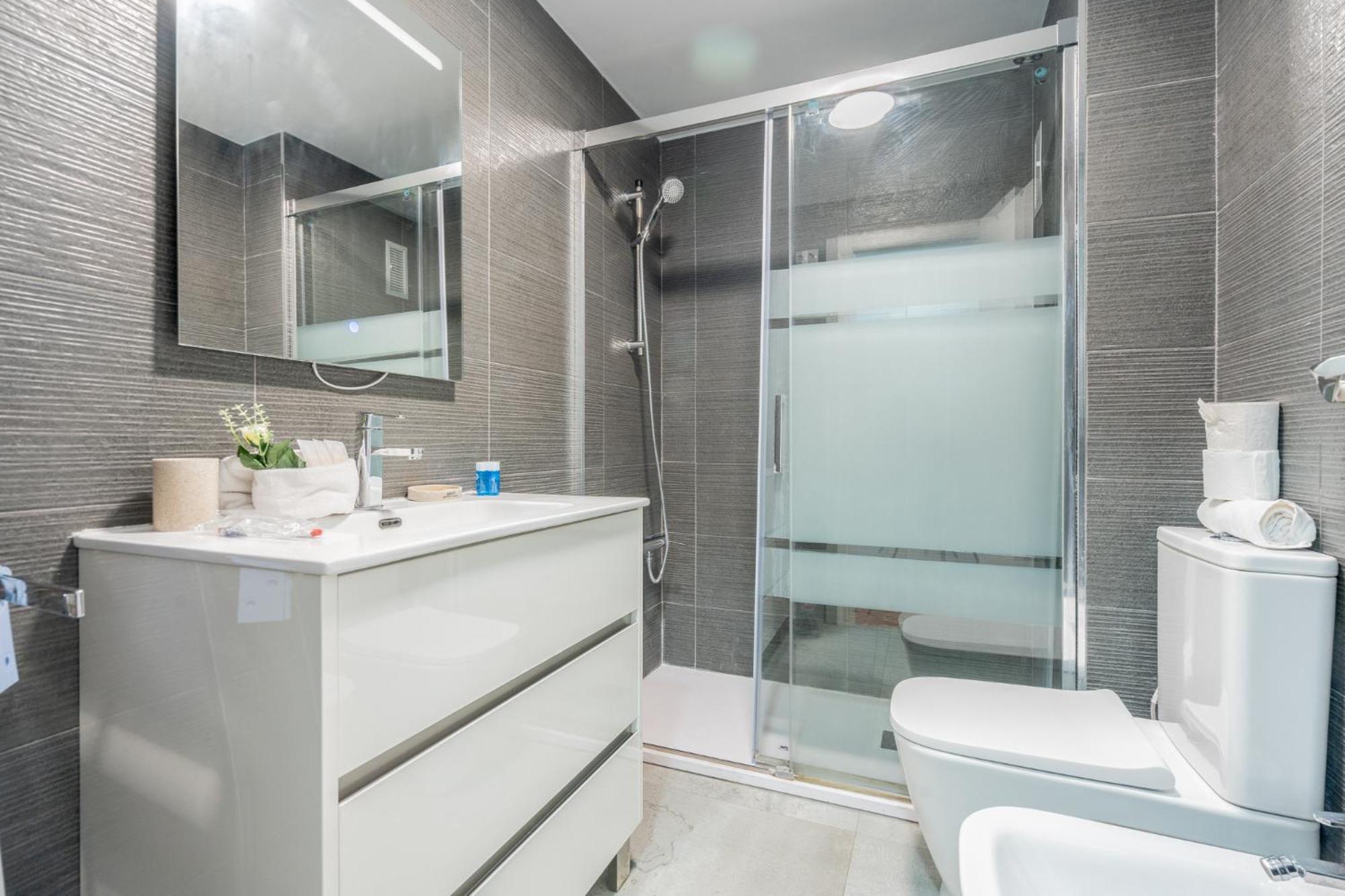 Apartamento Familiar En Avenida Del Puerto 발렌시아 외부 사진